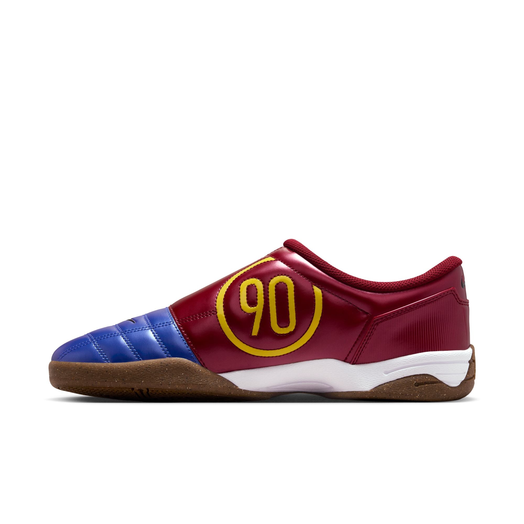 Nike Total 90
