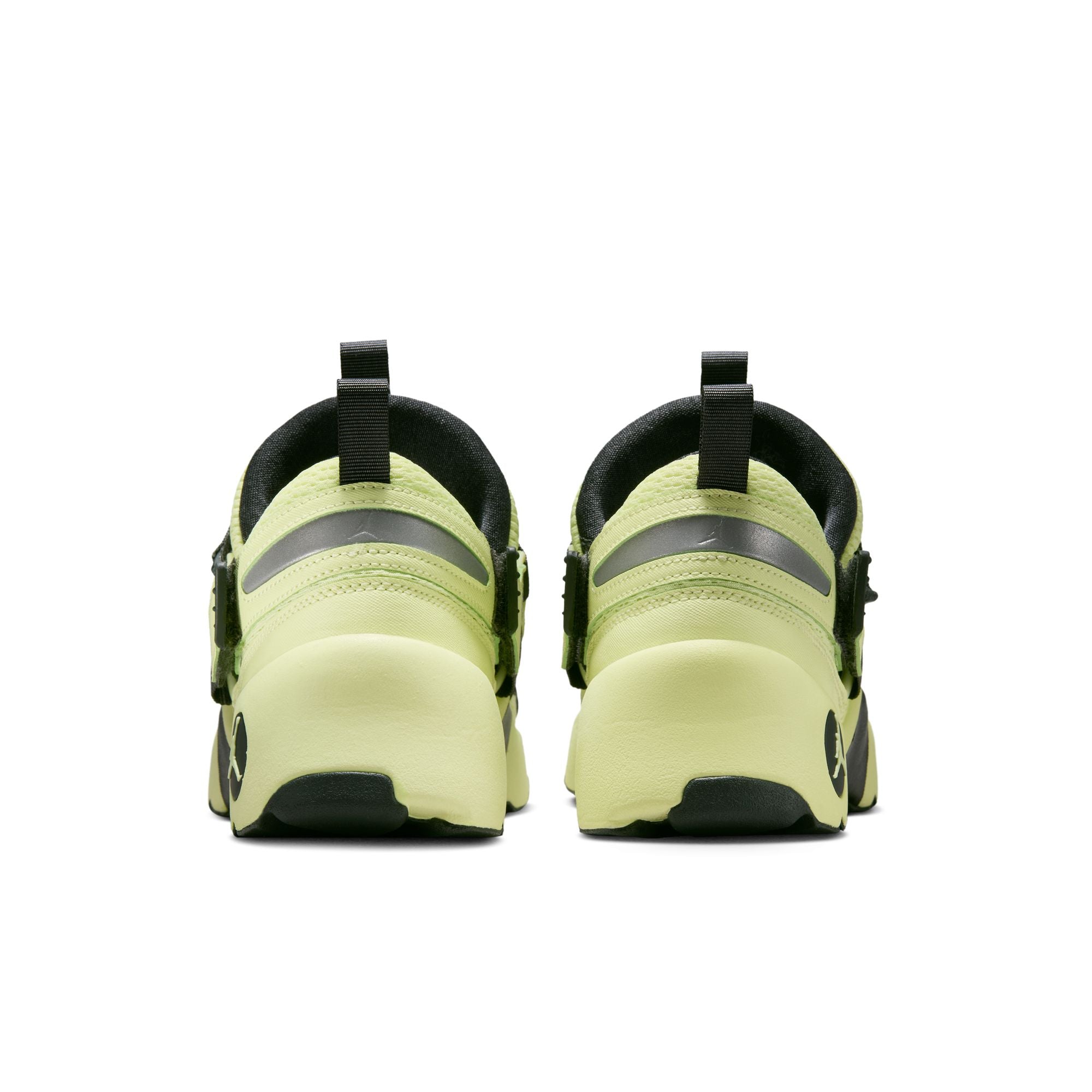 WMNS Jordan Trunner LX