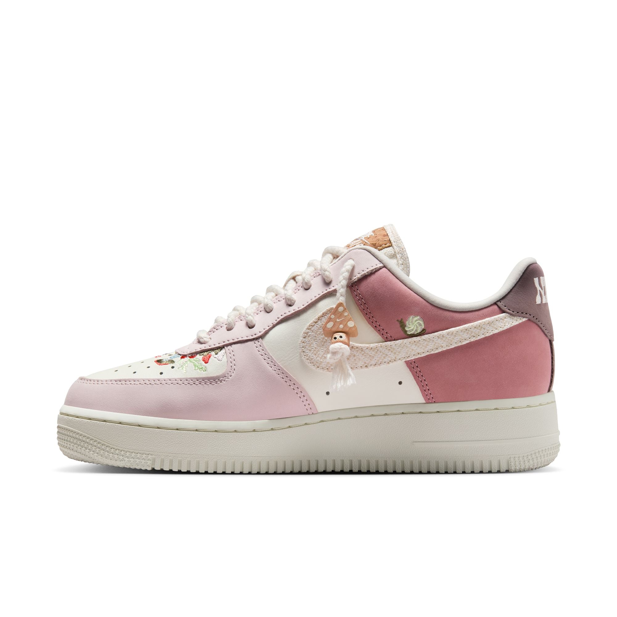 WMNS Air Force 1 '07 LX