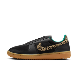 WMNS Nike Field General SE