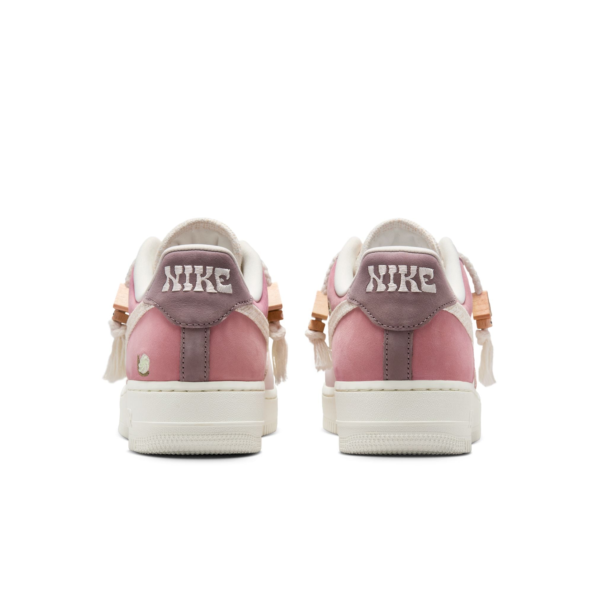 WMNS Air Force 1 '07 LX