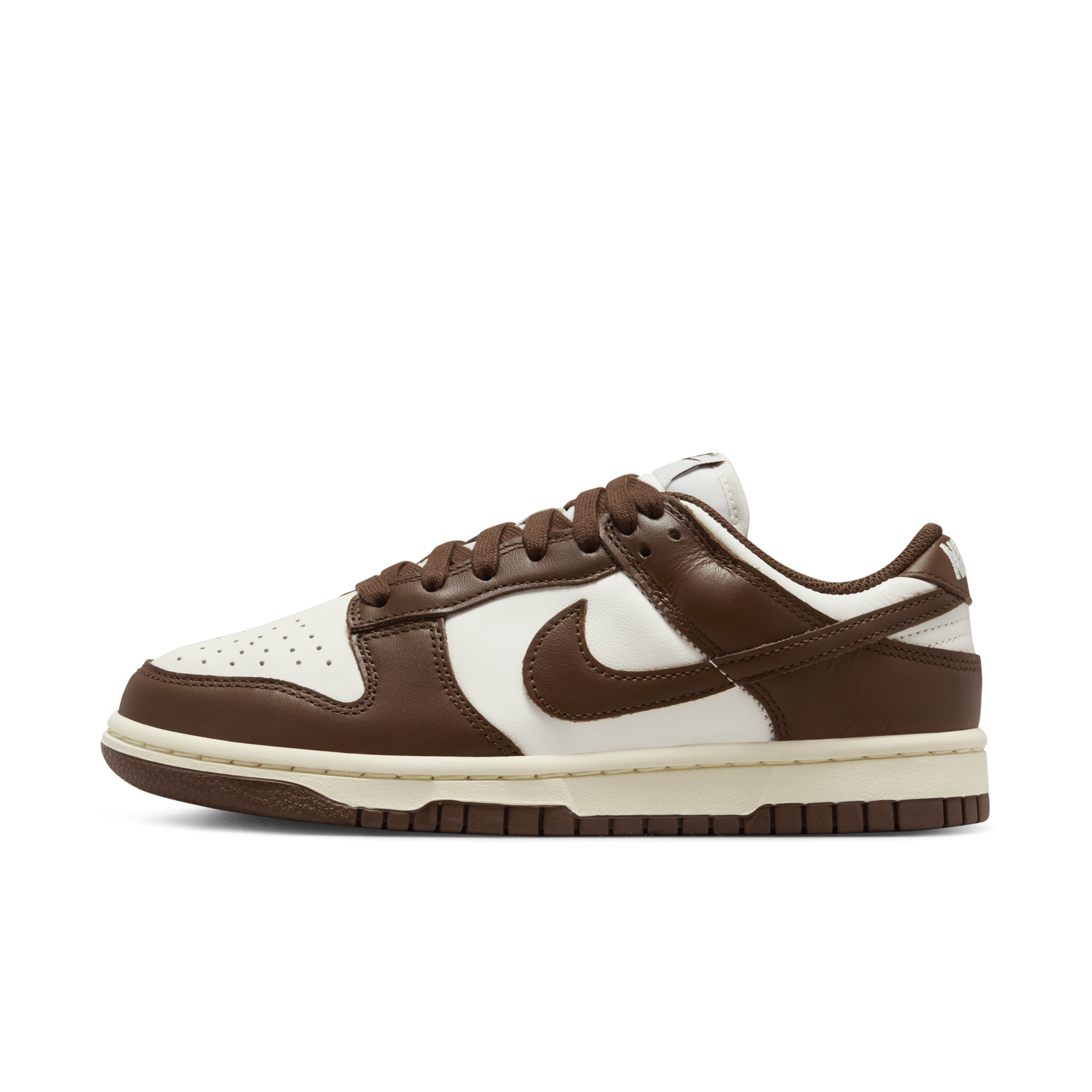 W Dunk Low