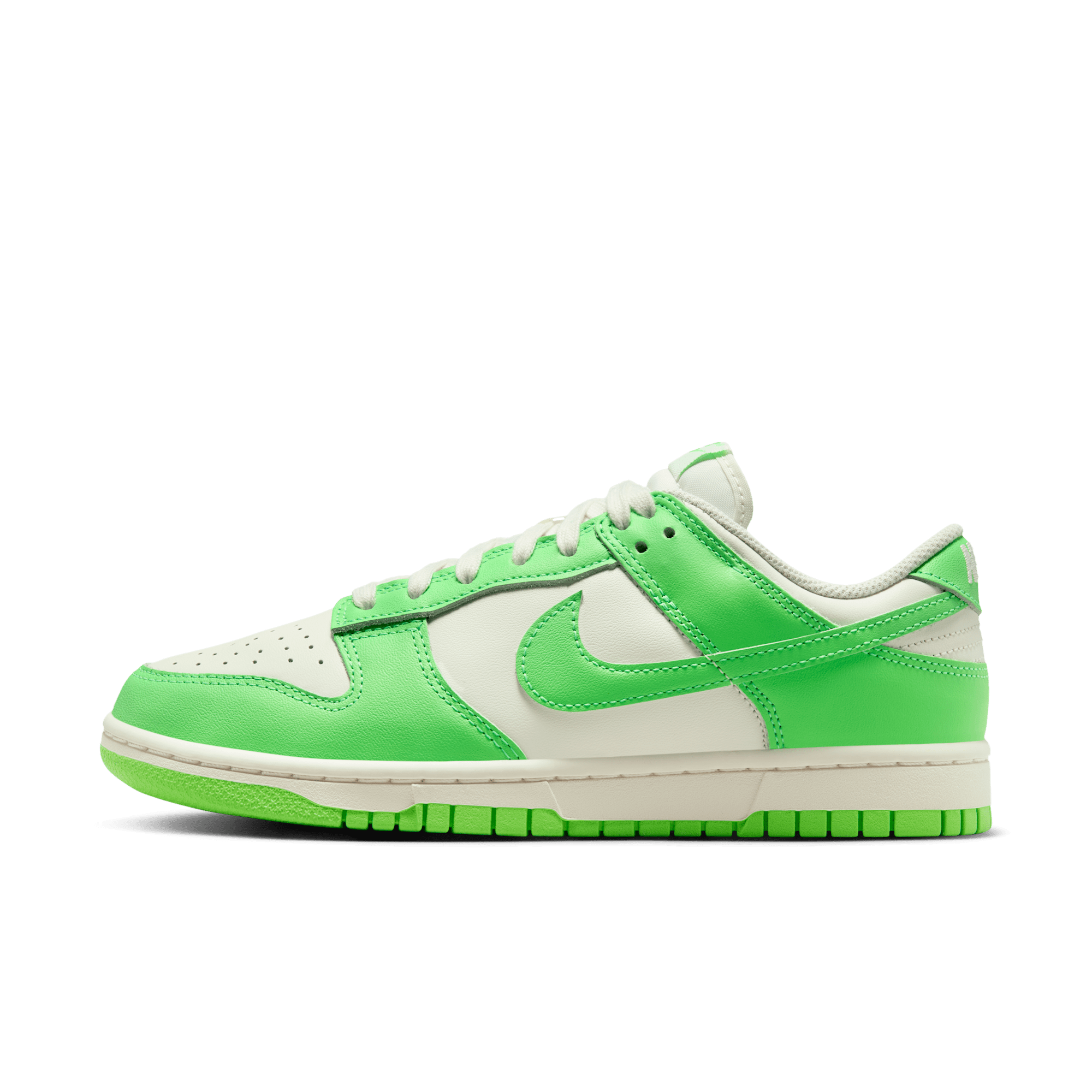 W Nike Dunk Low