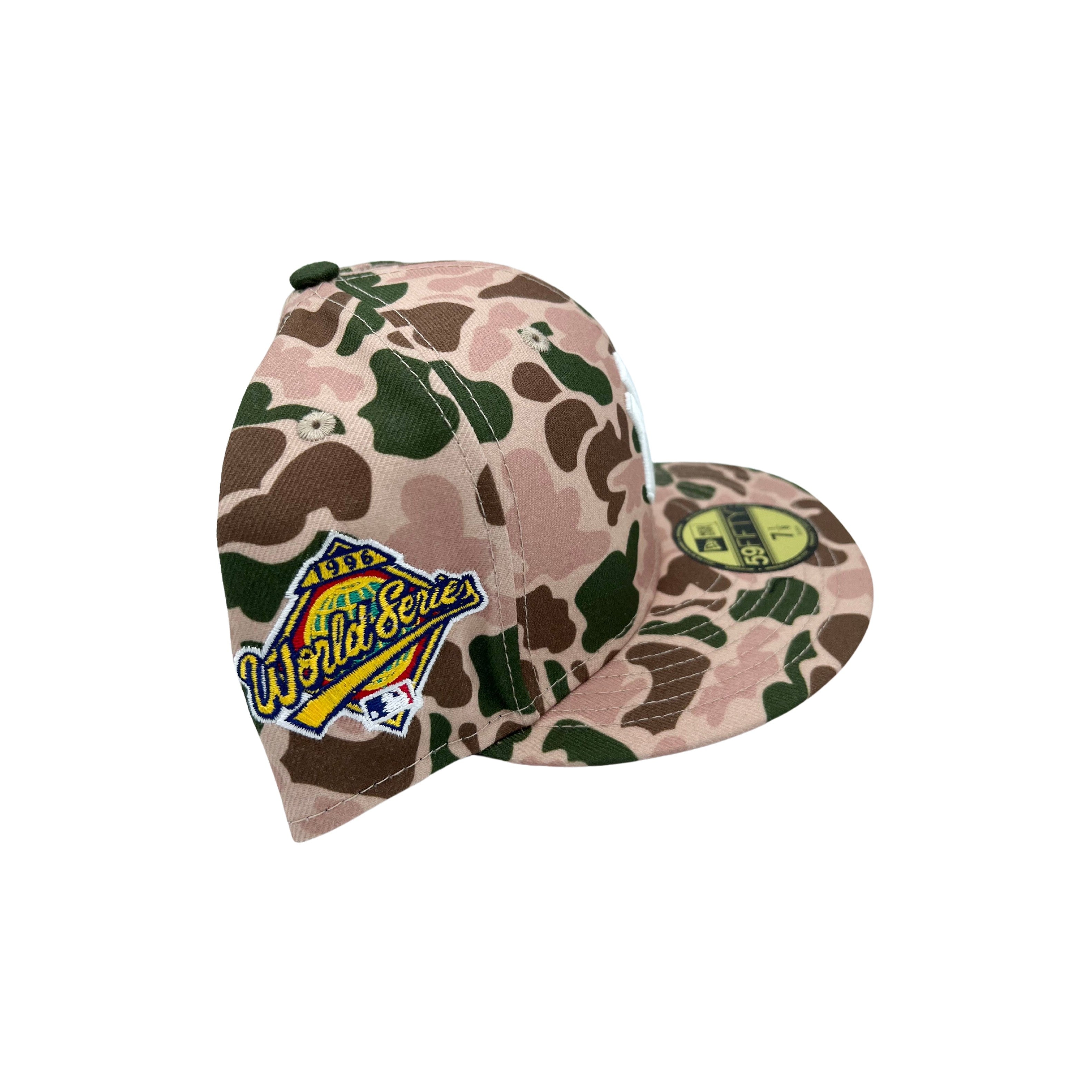 New York Yankees Duck Camo Fitted Cap